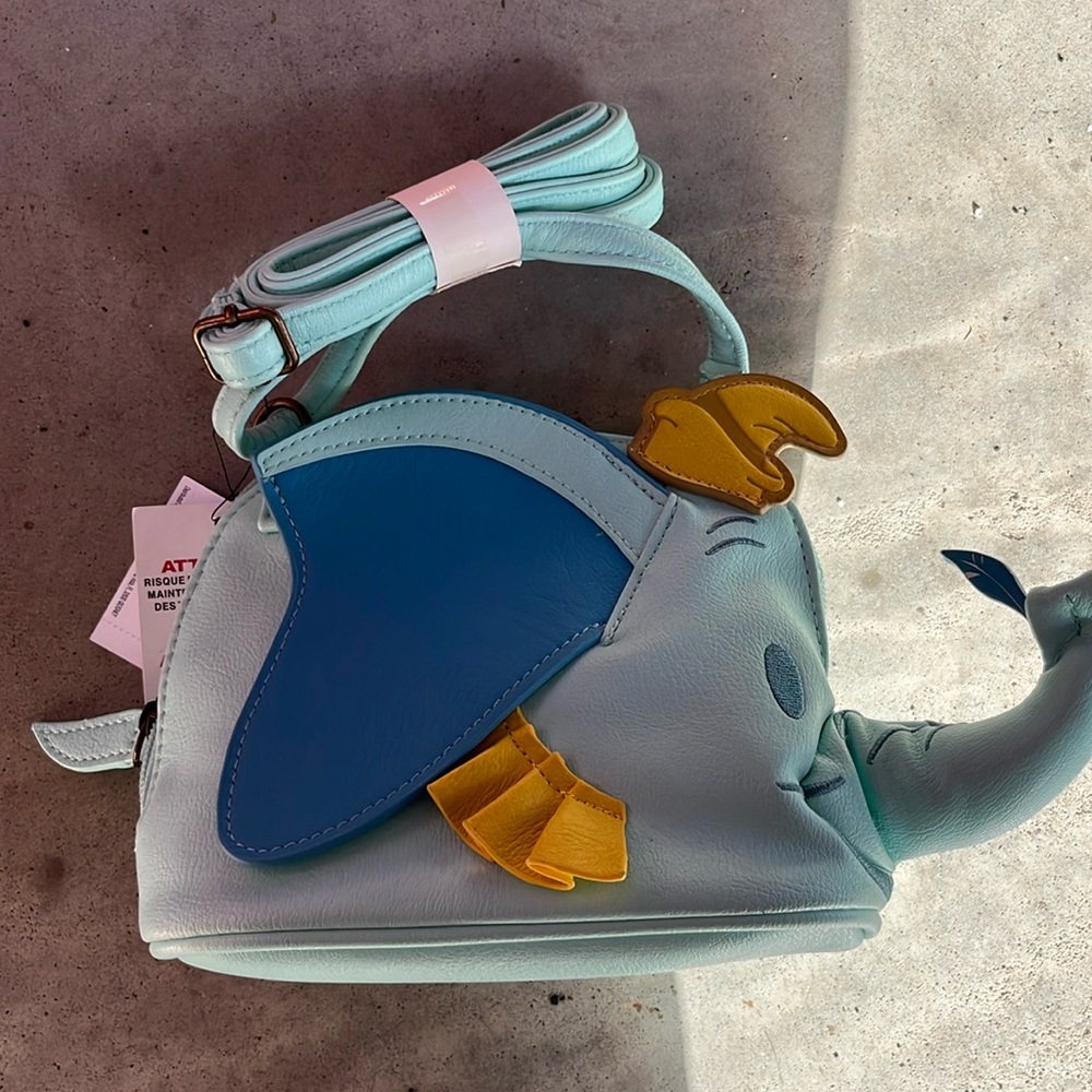 Disney dumbo crossbody bag NWT